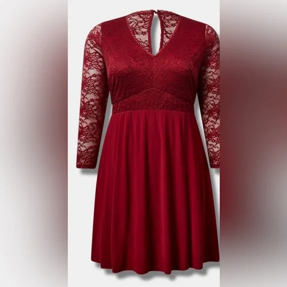 strapless open back dress Little Red Dress by Torrid (1) – Sunbeam Vintage